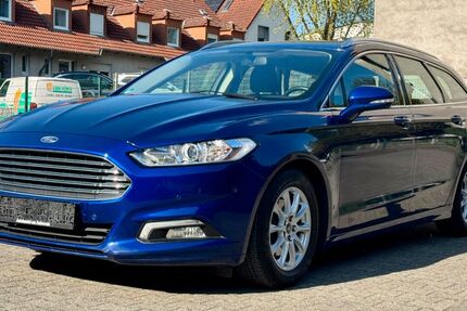 Ford Mondeo 151.139 km 7.950 &euro; Essen 45327