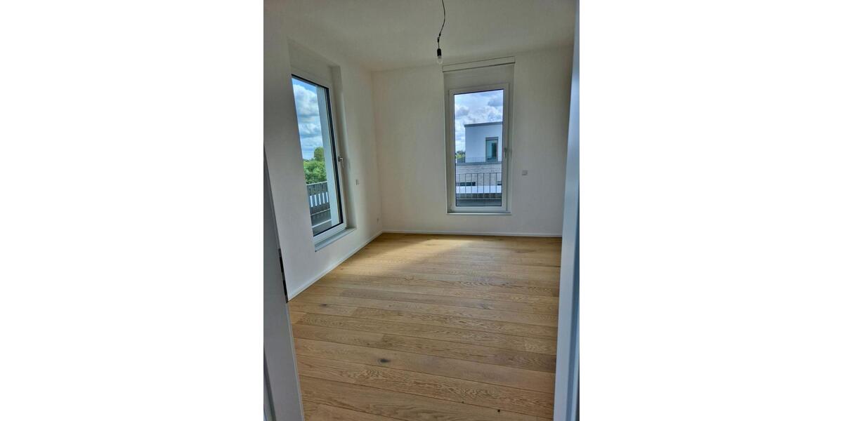 NEUBAU - barrierefreie Penthouse-Wohnung mit traumhafter Terrasse 3 zimmer