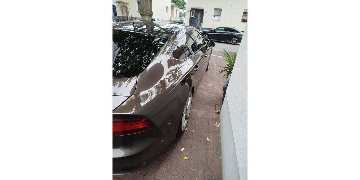Audi A7 Sportback 123.000 km 26.900 &euro; Gelsenkirchen 45879