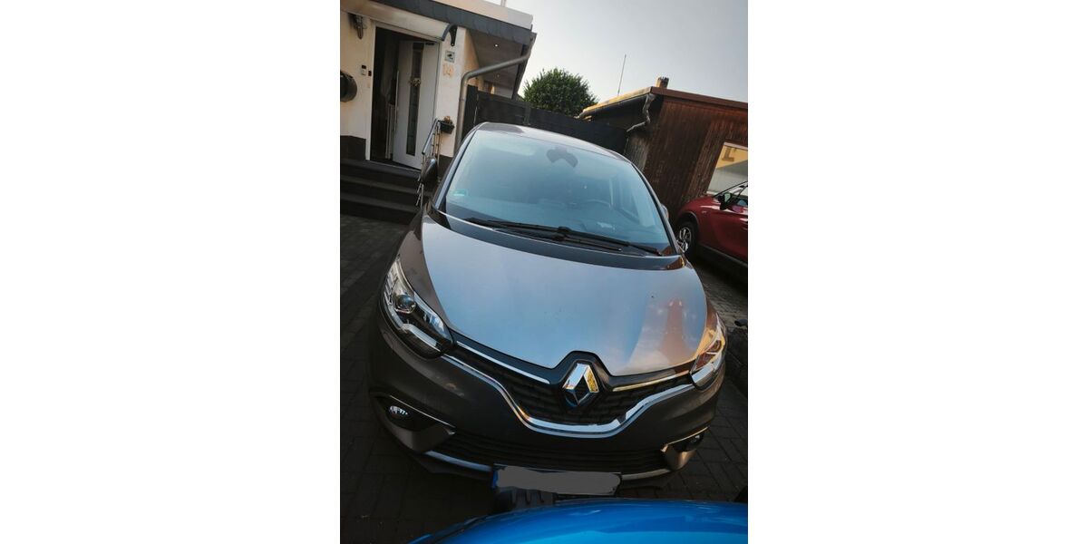 Renault Scenic 32.900 km 11.780 &euro; Duisburg 47178