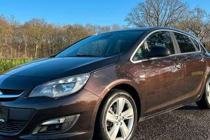 Opel Astra 102.700 km 6.790 &euro; Neukirchen-Vluyn 47506