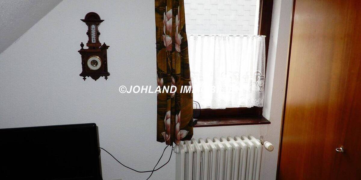 Mehrfamilienhaus, Wohnhaus Oberhausen Stadtmitte - 6 Zimmer, 128 m&sup2;, 339.000&euro; | Angebot:25141289