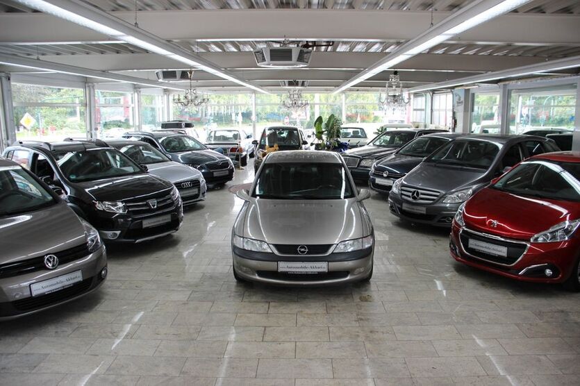 Opel Vectra 115.000 km 2.490 € Essen 45356