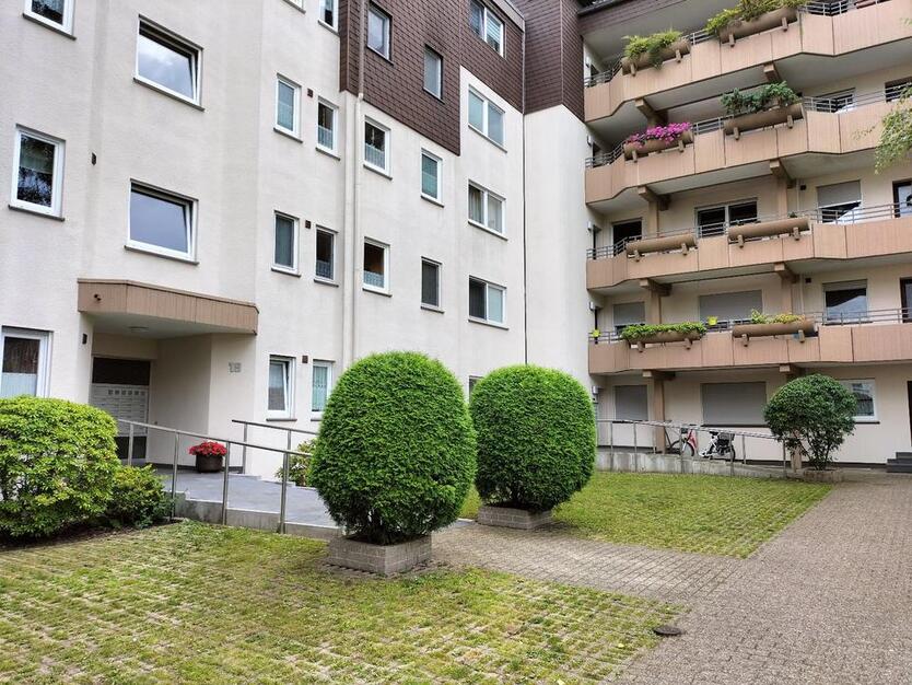 Kapitalanlage: Vermietete 2-Zimmer-Eigentumswohnung mit Balkon