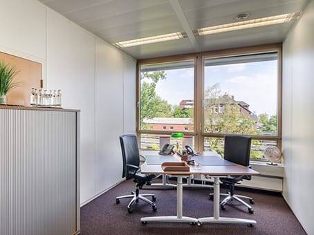 Flexible Arbeitsplätze und Büroräume mit hervorragender Anbindung - All-in-Miete