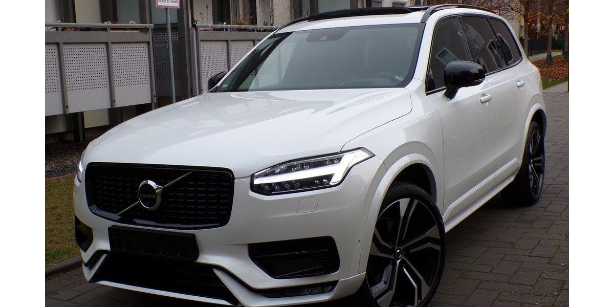 Volvo XC90 96.000 km 44.840 &euro; Düsseldorf 40468