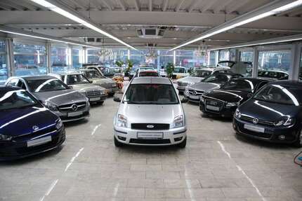 Ford Fusion 305.000 km 1.990 &euro; Essen 45356