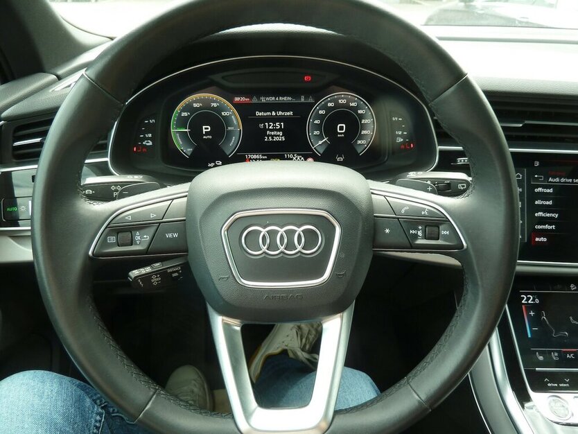 Audi Q7 55e TFSI Quattro Leder Matrix Panorama Air 170.000 km 36.900 € Ratingen 40885