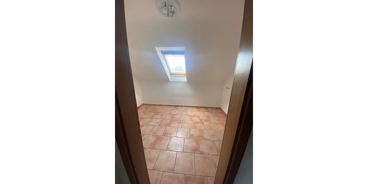 Helle 2-Zimmer Wohnung in guter Lage in Duisburg Neudorf 2 zimmer