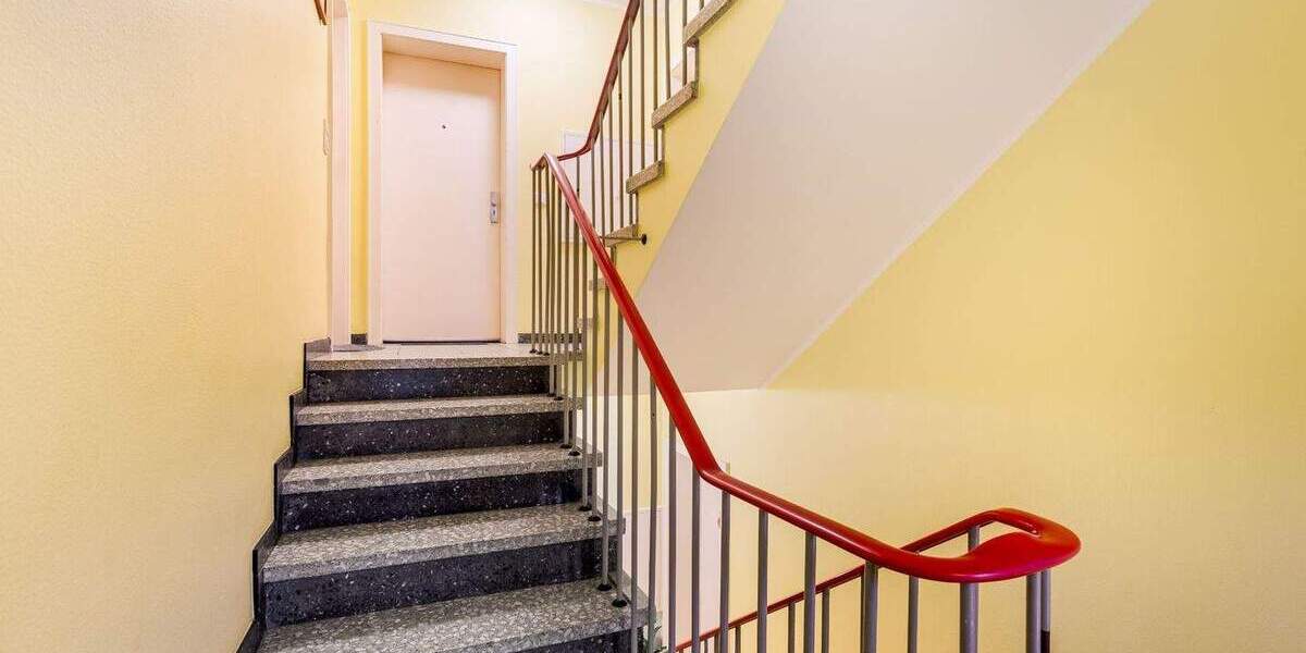 Gut geschnittene 2-Zimmer-Wohnung mit Entwicklungspotential in Krefeld Inrath Kliedbruch 2 zimmer