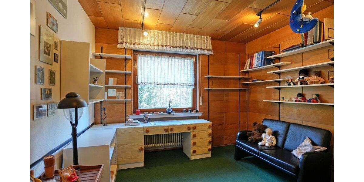 Mehrfamilienhaus, Wohnhaus Bochum Wiemelhausen - 9 Zimmer, 275 m&sup2;, 695.000&euro; | Angebot:25567204