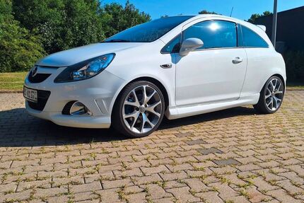 Opel Corsa 81.500 km 10.500 &euro; Voerde 46562