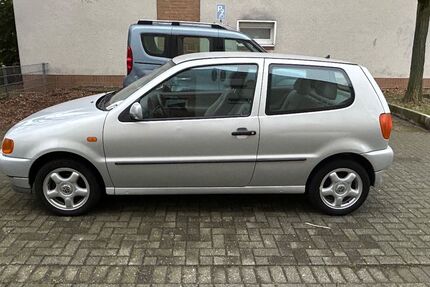 VW Polo 150.902 km 1.800 &euro; Düsseldorf 40470