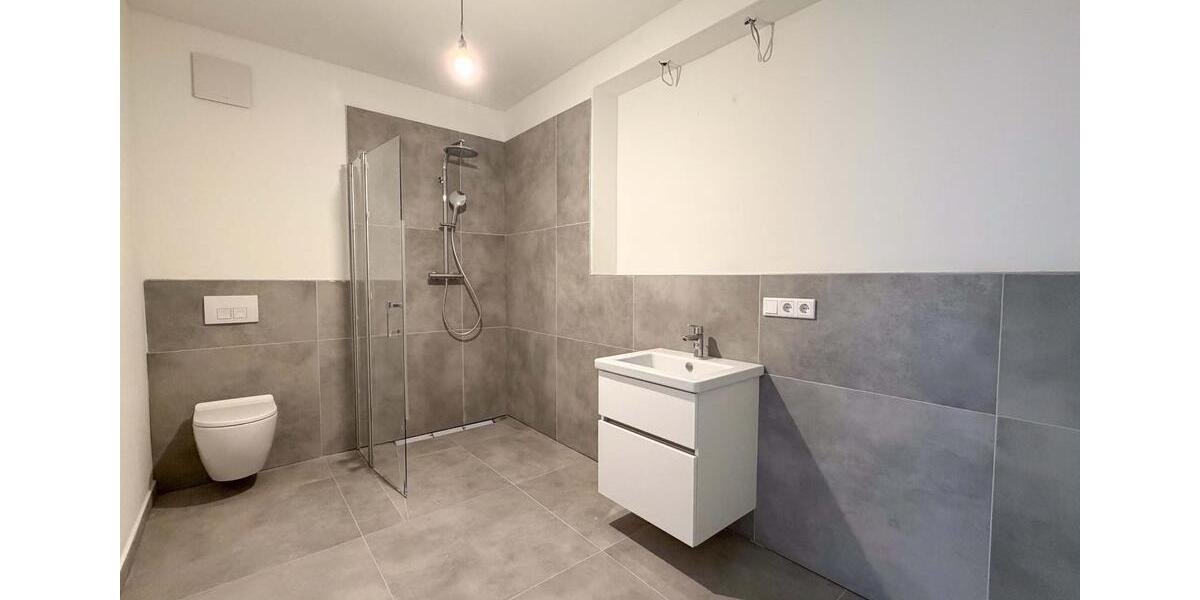 Etagenwohnung Düsseldorf Pempelfort - 3 Zimmer, 88 m&sup2;, 1.591&euro; | Angebot:25584397