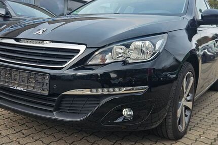 Peugeot 308 80.000 km 8.399 € Bochum 44866