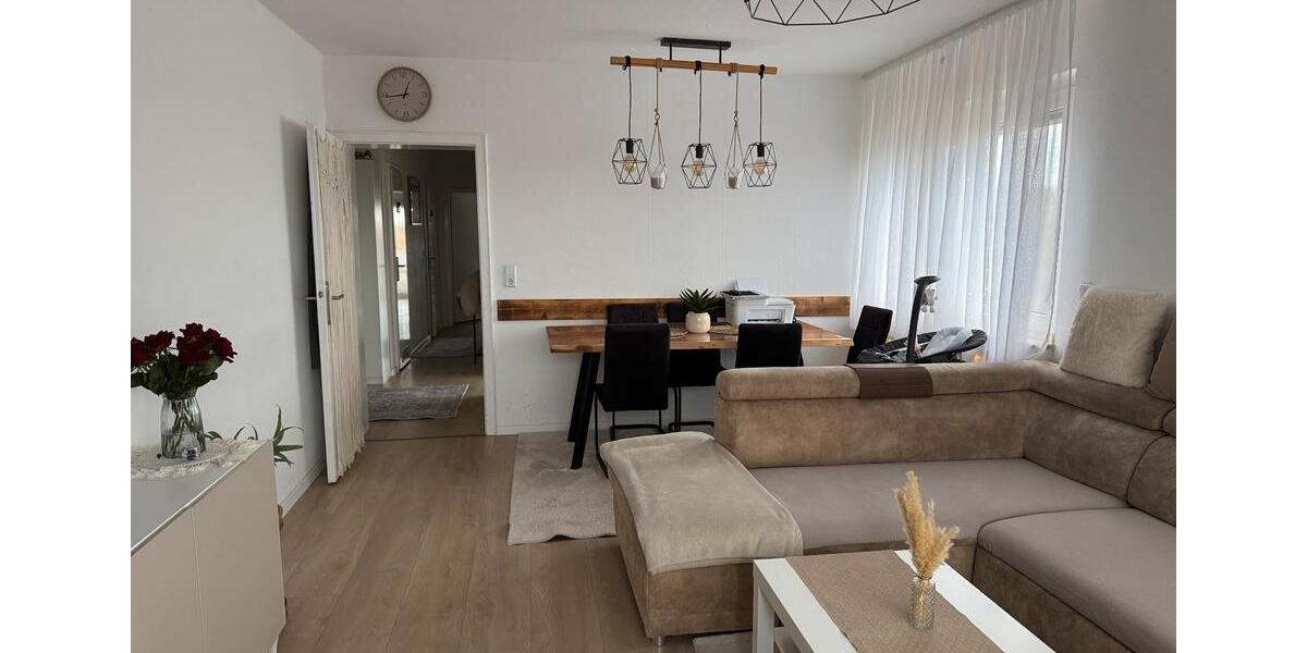 Für Kapitalanleger bewohnte Wohnung 3,5 Zimmer 3 zimmer