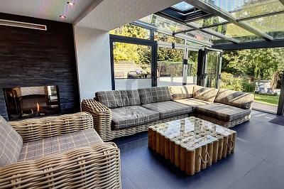 LUXURIÖSES TRAUMHAUS MIT POOL - Reihenendhaus Essen Stadtbezirk II | Angebot:26061963