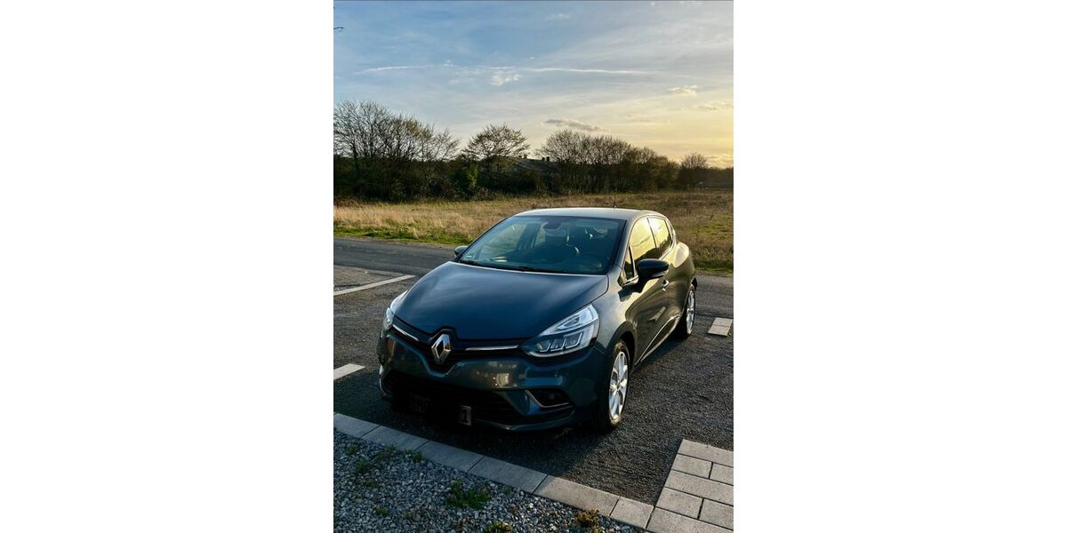 Renault Clio 162.358 km 6.499 &euro; Neukirchen-Vluyn 47506