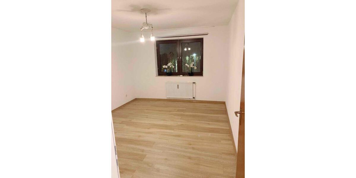 Altengerechte 60qm Wohnung in Moers-Zentrum mit Balkon 2 zimmer