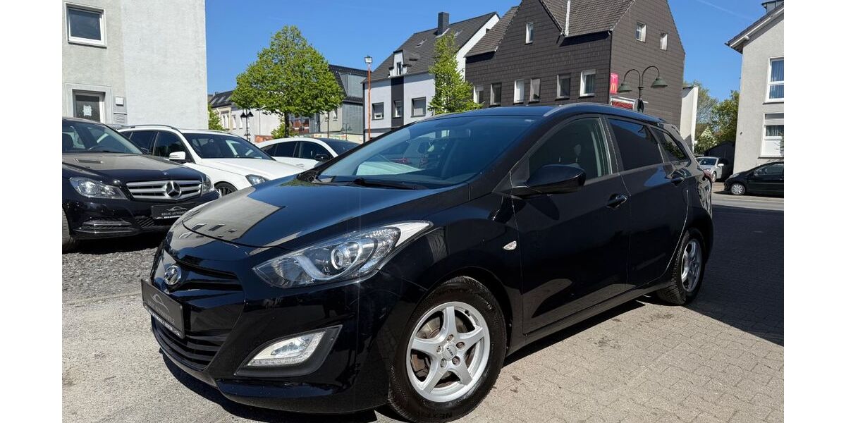 Hyundai i30 110.000 km 5.497 &euro; Herten 45699
