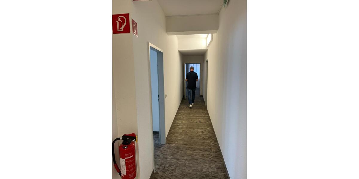 Moderne Bürofläche mit 555 m² in zentraler Lage zimmer