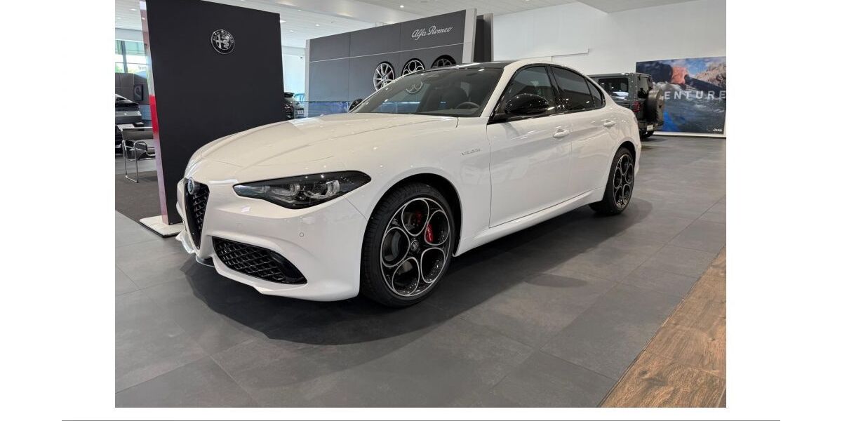 Alfa Romeo Giulia 1.850 km 51.985 € Oberhausen 46049