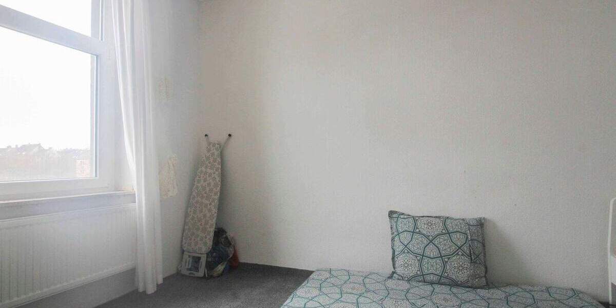 Etagenwohnung Krefeld Dießem/Lehmheide - 6 Zimmer, 127 m&sup2;, 179.000&euro; | Angebot:25037977