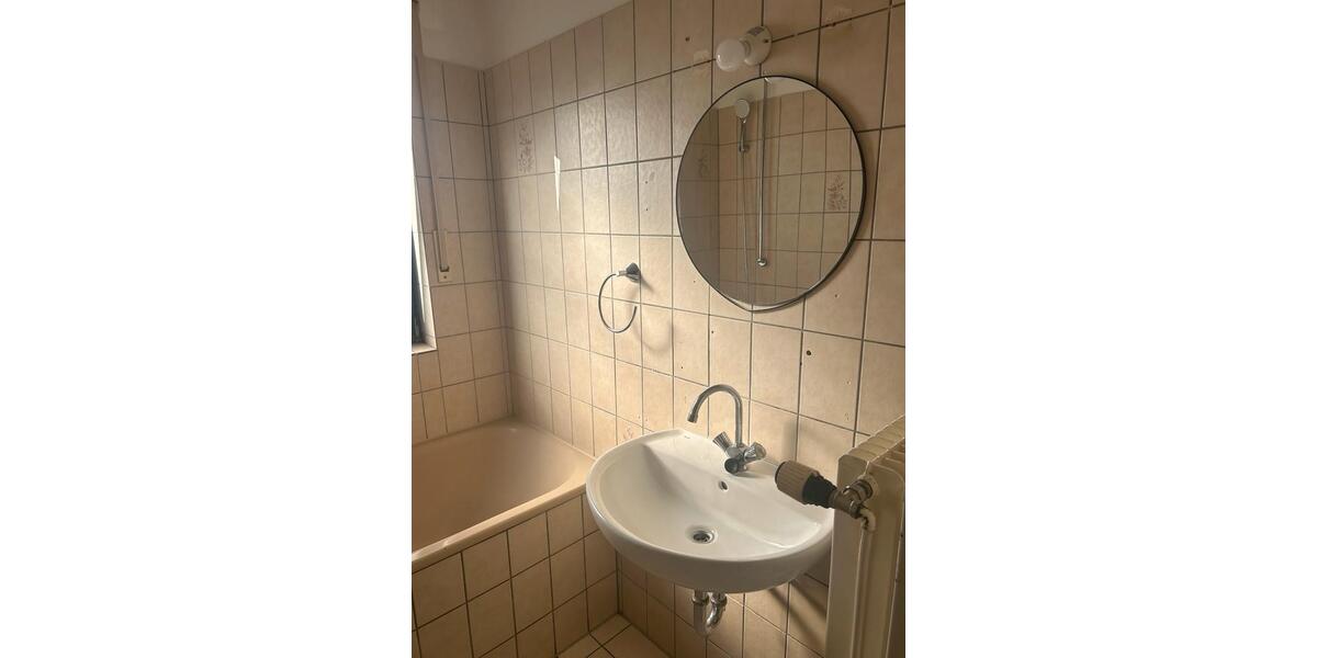 Etagenwohnung Oberhausen Alsfeld - 1.5 Zimmer, 44 m&sup2;, 555&euro; | Angebot:25532957