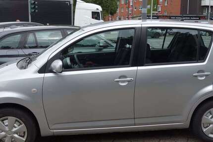 Daihatsu Sirion 60.000 km 3.499 € Herne 44653