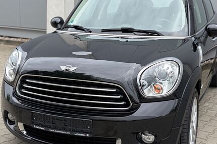 Mini Countryman D (Cooper) 95.000 km 8.890 &euro; Düsseldorf - Bezirk 8 40231