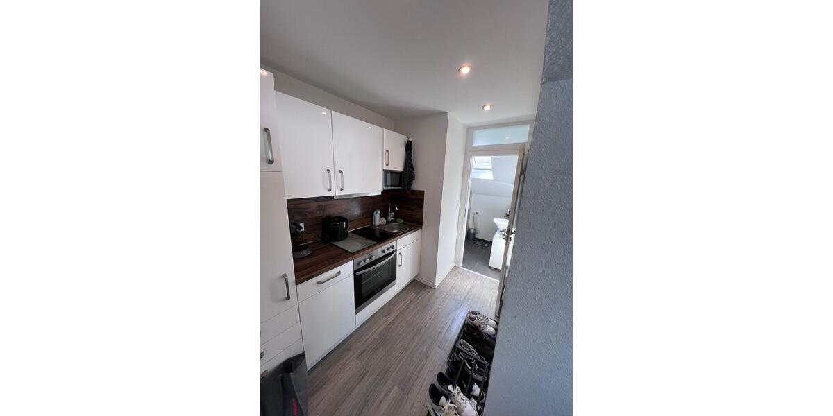 Dachgeschoßwohnung Mülheim an der Ruhr Dümpten - 2 Zimmer, 42 m&sup2;, 550&euro; | Angebot:25407462