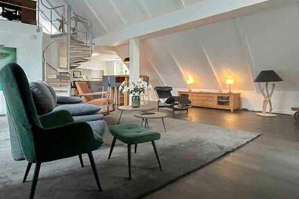 Exklusives Penthouse mit Galerie, Kamin, Garage und eigenem Aufzug in Essen-Rüttenscheid 3 zimmer