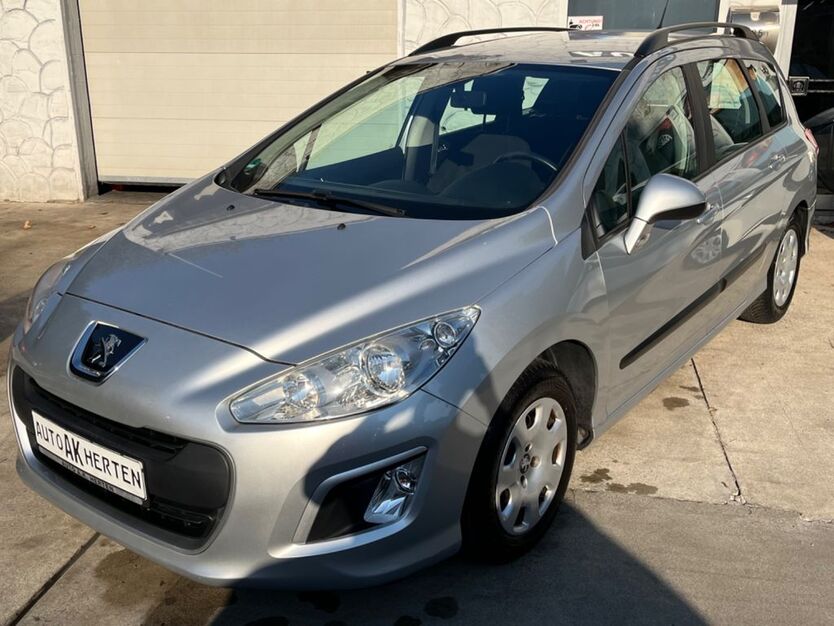 Peugeot 308 111.000 km 4.800 € Herten 45699