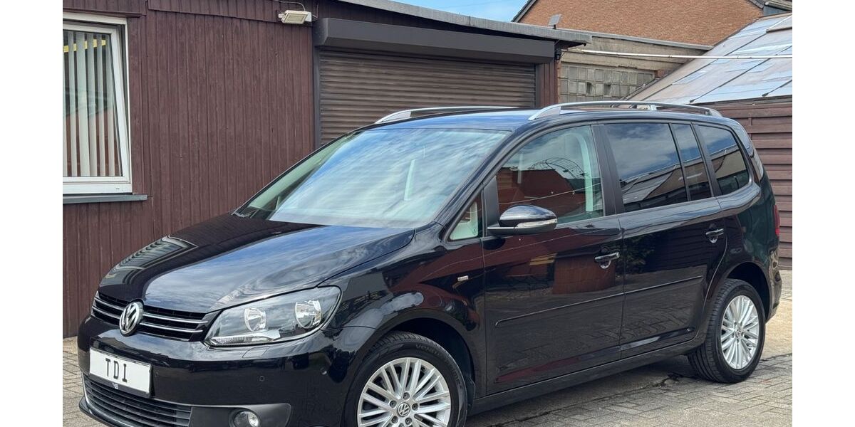VW Touran 150.000 km 8.300 &euro; Duisburg 47179