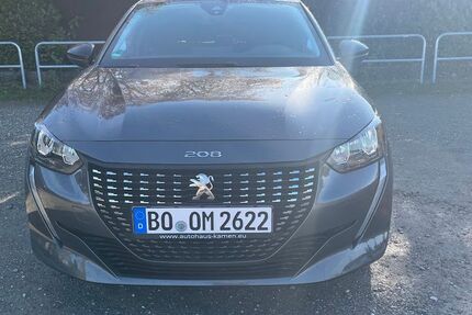 Peugeot 208 18.500 km 12.890 &euro; Bochum 44789