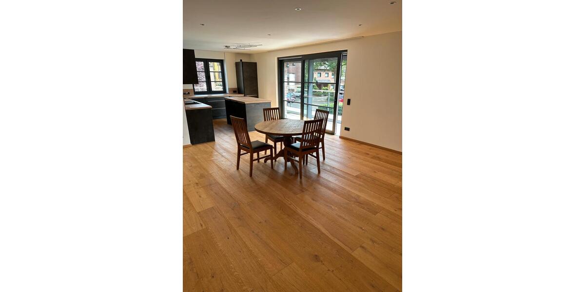 Bungalow Krefeld Benrad - 7 Zimmer, 260 m&sup2;, 1.390.000&euro; | Angebot:26589504