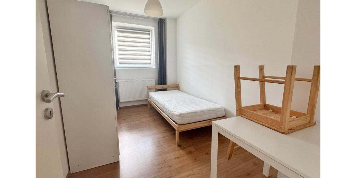 Etagenwohnung Gelsenkirchen Rotthausen - 3.5 Zimmer, 80 m&sup2;, 800&euro; | Angebot:26405990
