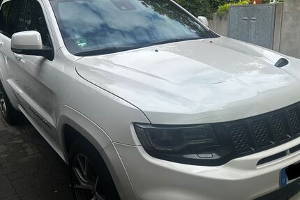 Jeep Grand Cherokee 86.900 km 39.900 &euro; Essen 45289