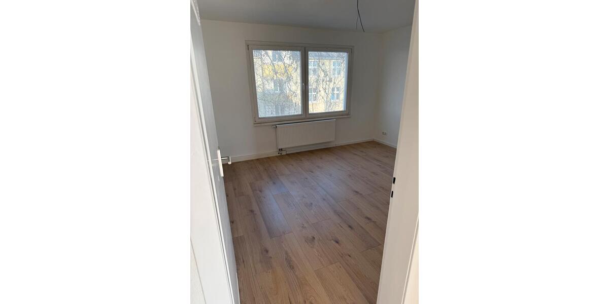Hochparterre Gelsenkirchen Gelsenkirchen-Mitte - 3.5 Zimmer, 66 m&sup2;, 770&euro; | Angebot:25596611