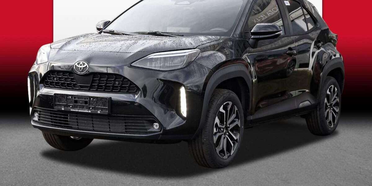 Toyota Yaris Cross 2.110 km 27.489 &euro; Essen 45141