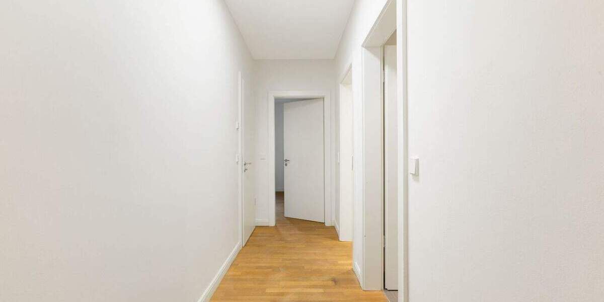 Reihenendhaus Düsseldorf Heerdt - 5 Zimmer, 220 m&sup2;, 1.790.000&euro; | Angebot:24156259