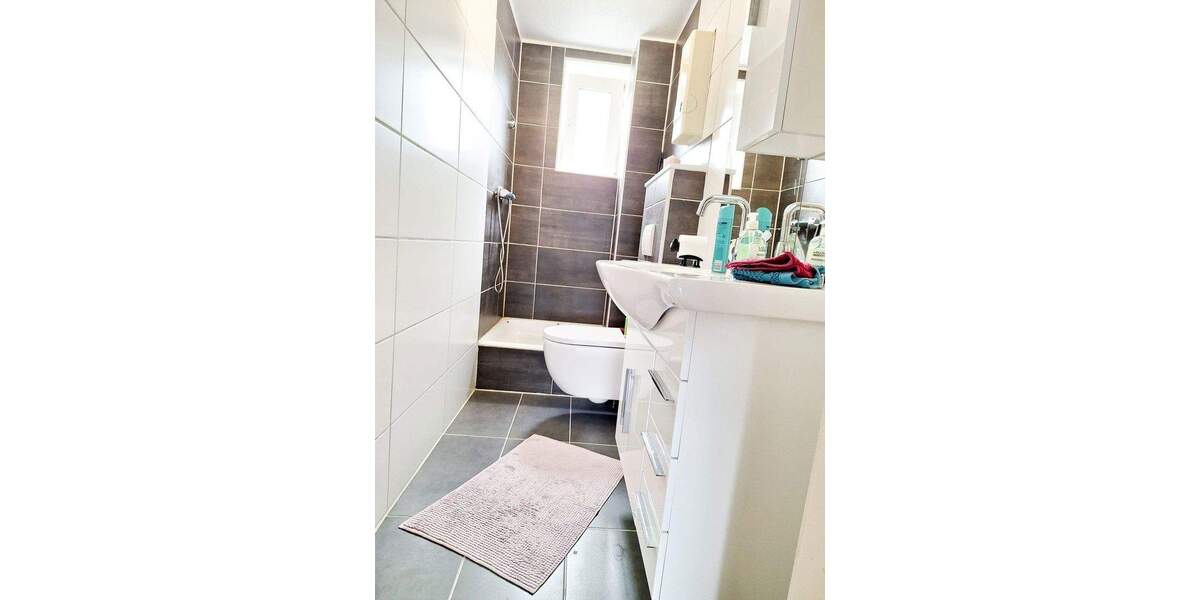Mehrfamilienhaus, Wohnhaus Krefeld Linn - 8 Zimmer, 204 m&sup2;, 599.000&euro; | Angebot:25755263
