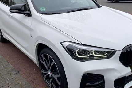 BMW X1 52.700 km 27.850 &euro; Düsseldorf 40229