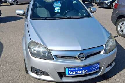 Opel Tigra 107.000 km 3.670 &euro; Düsseldorf 40549