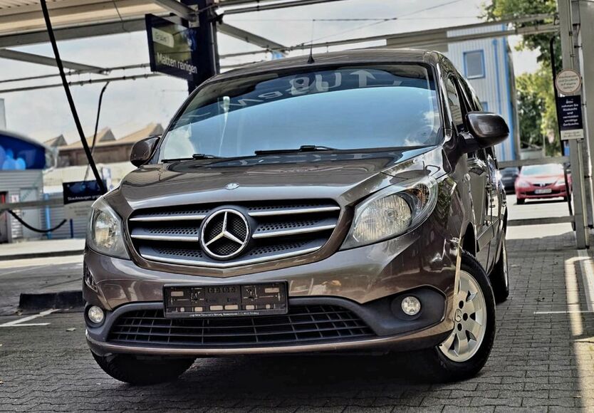 Mercedes-Benz Citan 150.000 km 10.900 € Mülheim an der Ruhr 45473