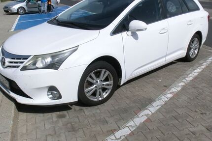 Toyota Avensis 246.000 km 5.750 &euro; Wesel 46487