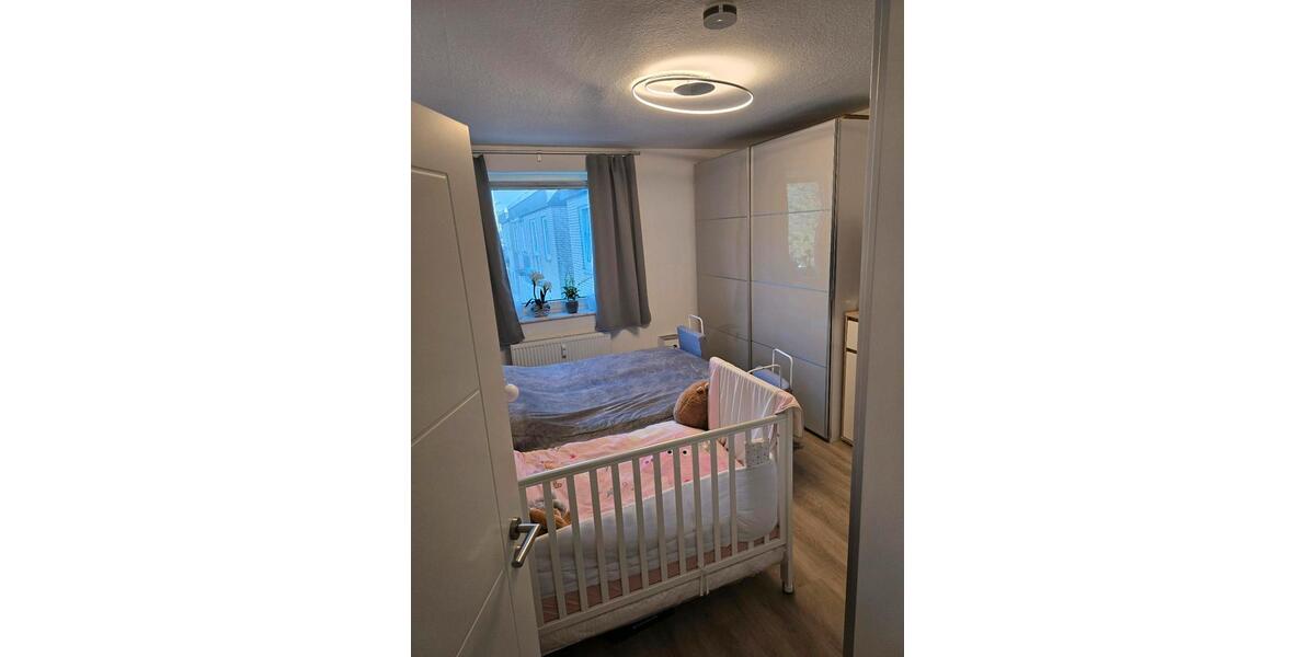Etagenwohnung Krefeld Gartenstadt - 3 Zimmer, 83 m&sup2;, 219.000&euro; | Angebot:27096095