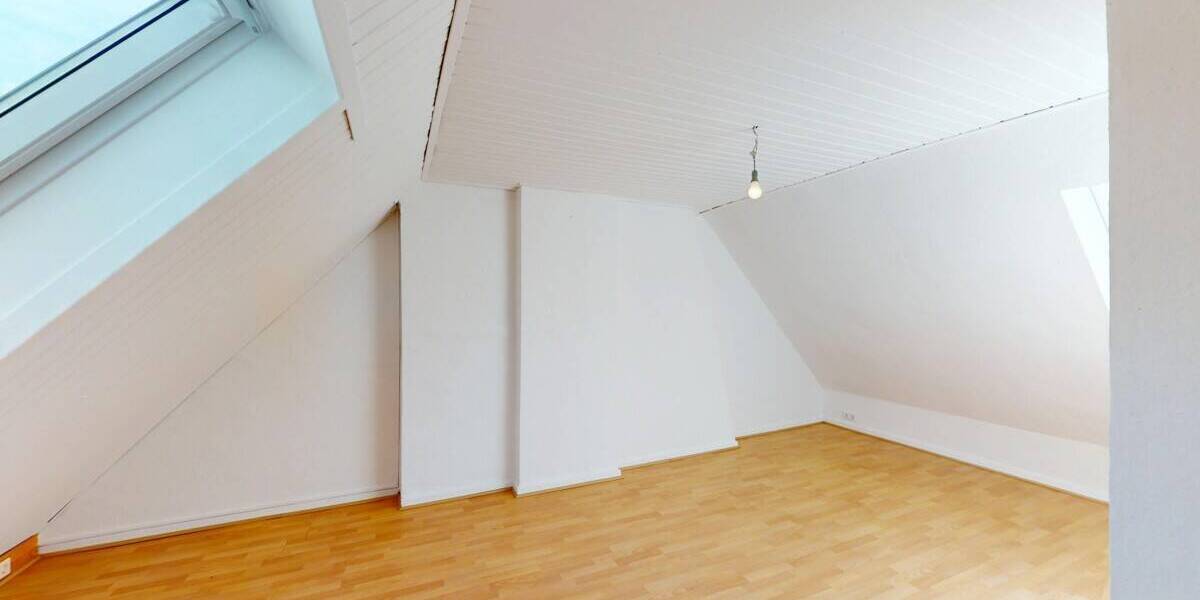 Etagenwohnung Düsseldorf Altstadt - 2 Zimmer, 56 m&sup2;, 875&euro; | Angebot:26439460