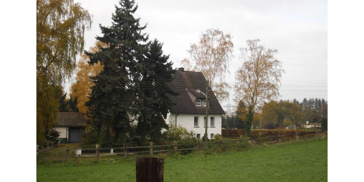 Dachgeschoßwohnung Bochum Eppendorf - 2 Zimmer, 62 m&sup2;, 500&euro; | Angebot:25217921