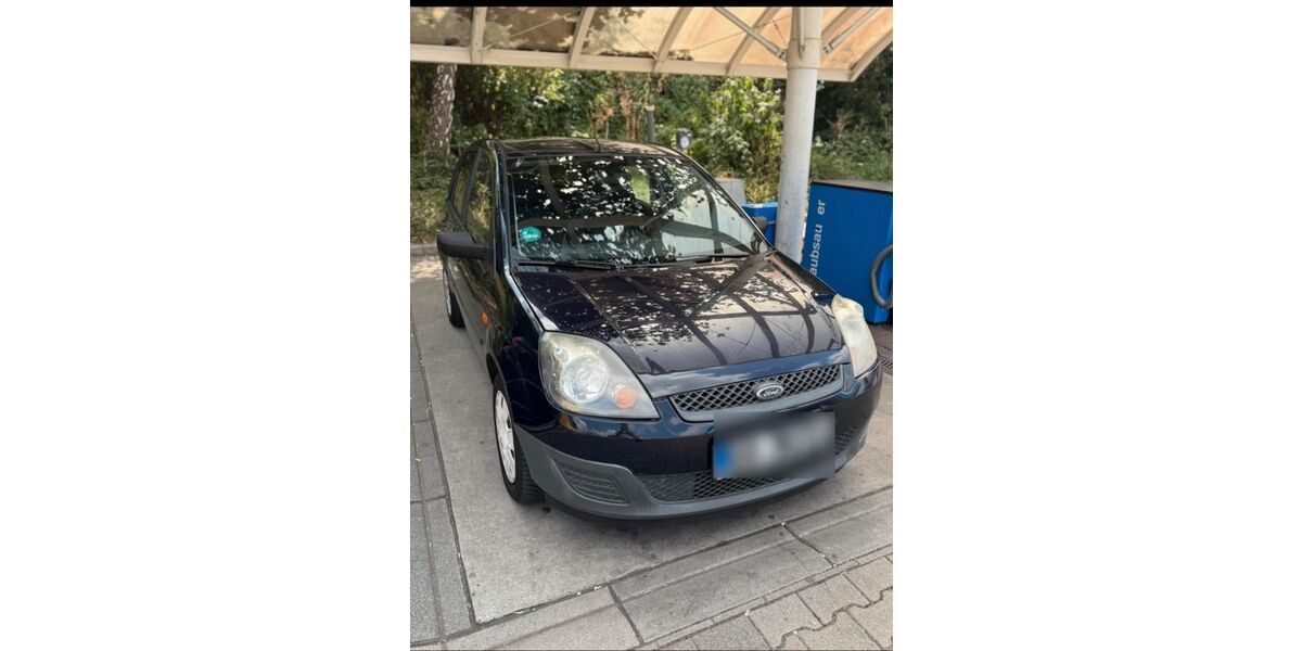 Ford Fiesta 195.000 km 700 &euro; Bochum 44807